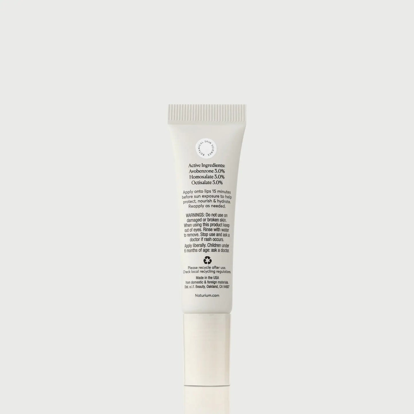 phyto-glow-lip-balm-spf-45-clear-o2 NATR-10124_PhytoGlow_SPF_Clear_primary_capon_back_bonebkgd_1.webp