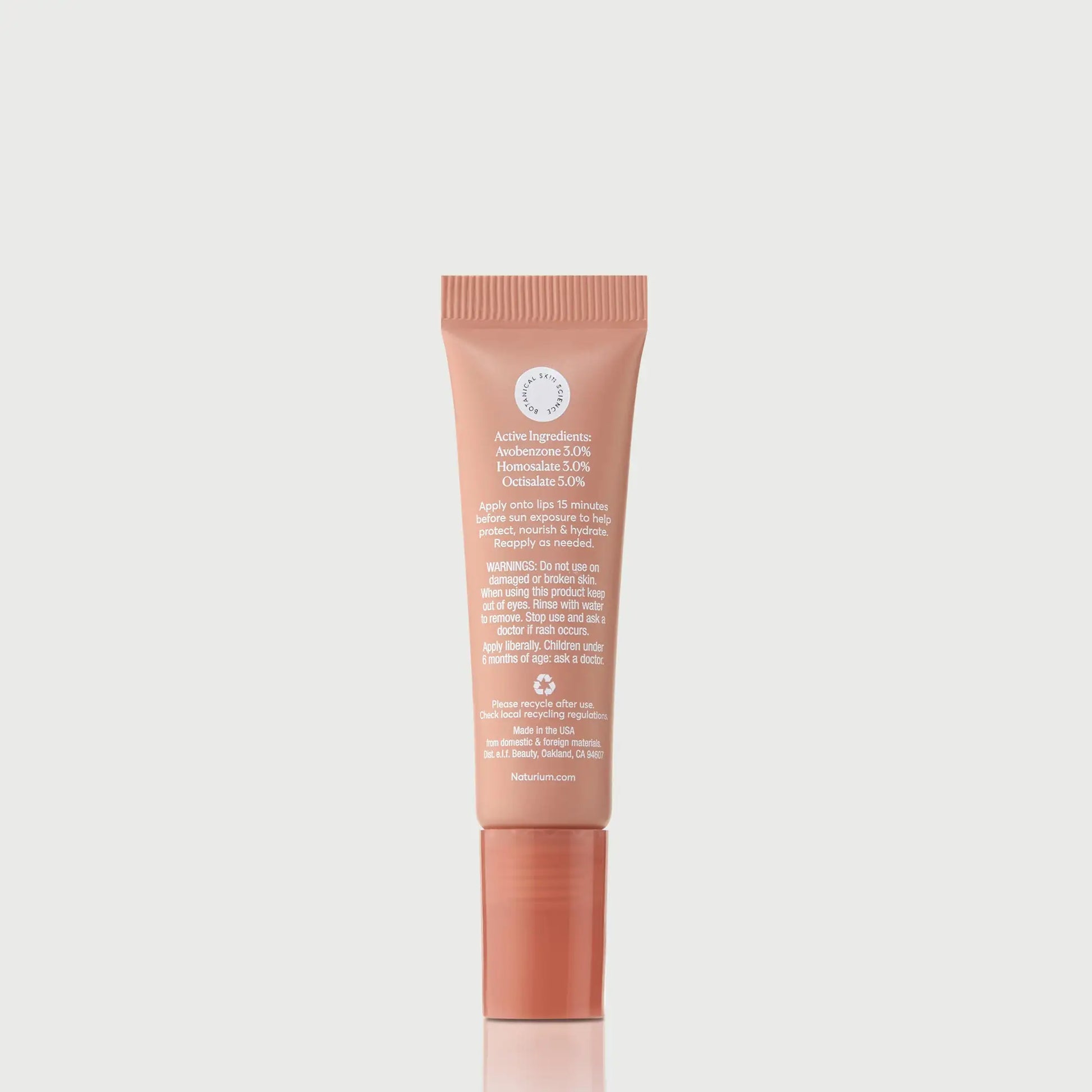 phyto-glow-lip-balm-spf-45-getaway-v7 NATR-10126_PhytoGlow_SPF_Getaway_primary_capon_back_bonebkgd_1.webp