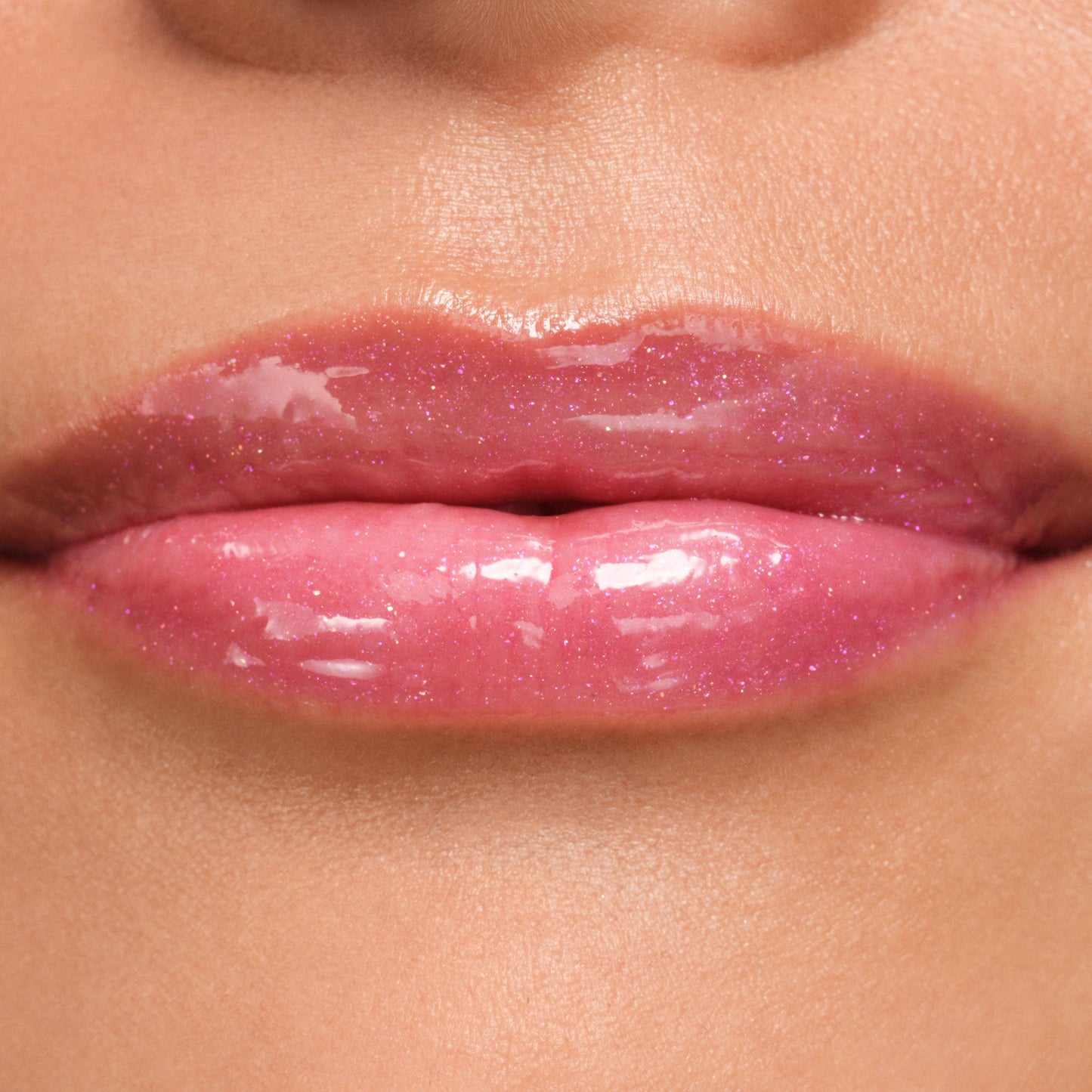 phyto-glow-lip-balm-shimmer-eclipse-q2 NATR-10133-Phyto-Glow-Lip-Hover-Eclipse.jpg